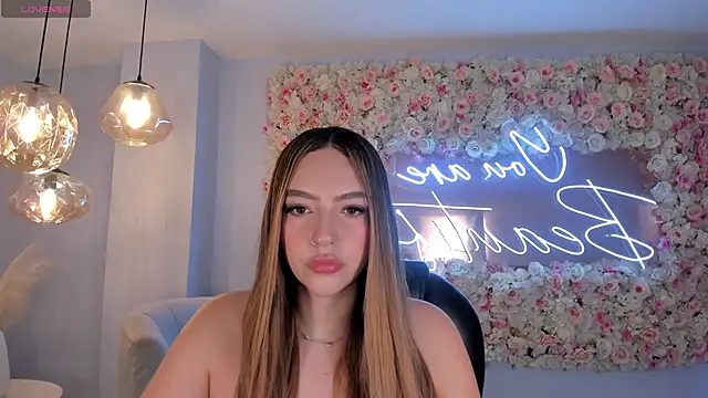 BellaRose X online show from October 7, 3:18 am