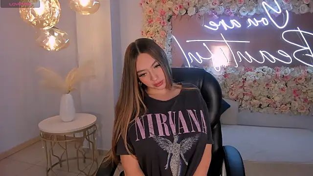 BellaRose X online show from October 17, 4:16 am
