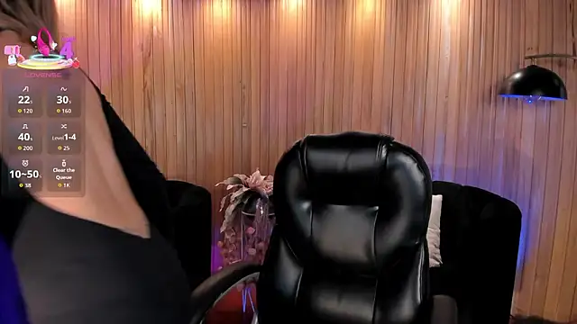 ViolettHansson online show from March 11, 6:24 pm