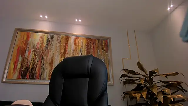 AliceHarper  online show from November 13, 7:29 pm