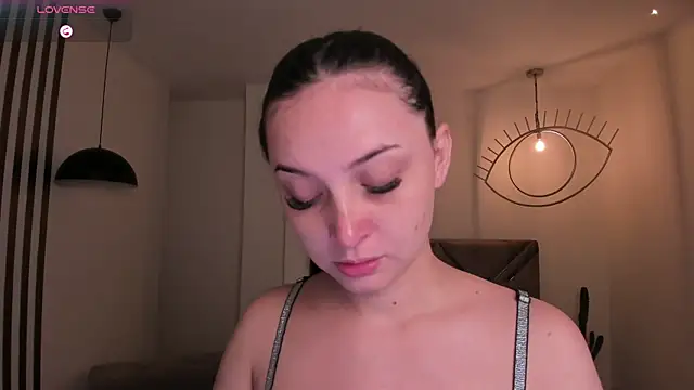 AliceHarper  online show from March 23, 3:34 pm