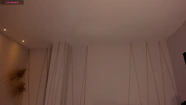 AliceHarper  online show from February 19, 7:11 pm