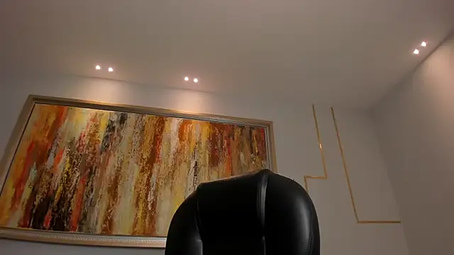 AliceHarper  online show from October 6, 7:03 pm