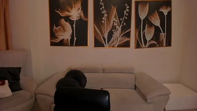 AliceHarper  online show from January 10, 11:38 am