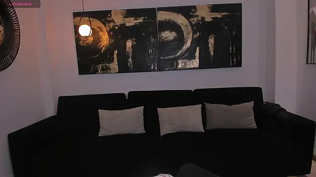 AliceHarper  online show from February 13, 8:09 pm