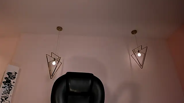 AliceHarper  online show from September 24, 6:58 pm