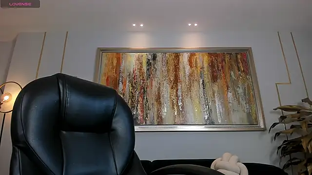 AliceHarper  online show from April 13, 10:03 pm