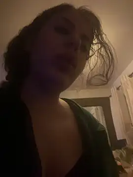 holyeroticss online show from February 21, 4:03 am