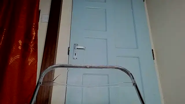 Snapshot of zonroe_the_big chatting on October 21, 3:55 pm zonroe the big online show from October 21, 3:55 pm