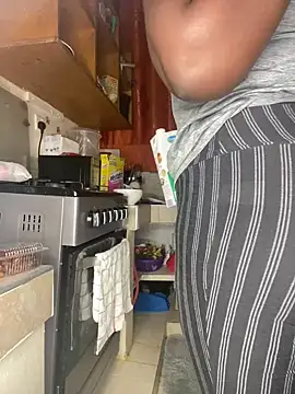 zonroe the big online show from February 25, 4:51 pm