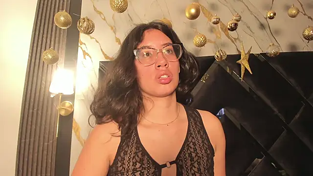 CoralineSanchez online show from February 7, 7:44 pm