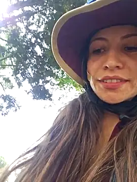 mmmVirginia online show from December 3, 7:02 pm