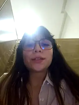 mmmVirginia online show from April 1, 7:22 pm