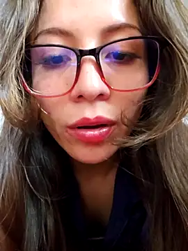 mmmVirginia online show from November 18, 6:22 pm