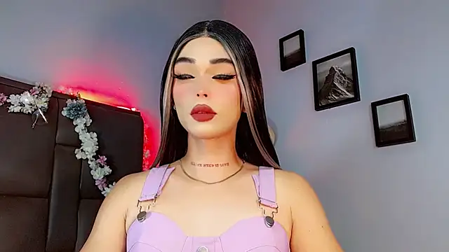 Snapshot of Marian_LV chatting on September 20, 9:03 am Marian LV online show from September 20, 9:03 am