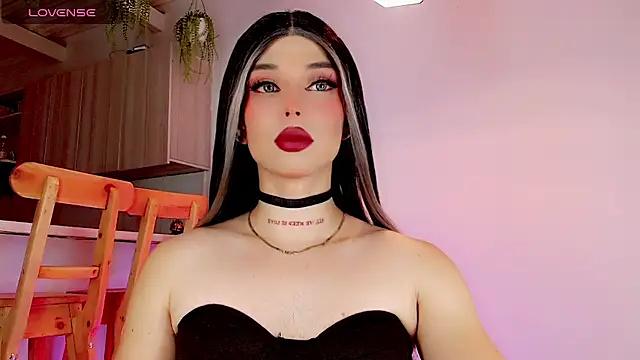 Snapshot of Marian_LV chatting on February 26, 5:35 am Marian LV online show from February 26, 5:35 am