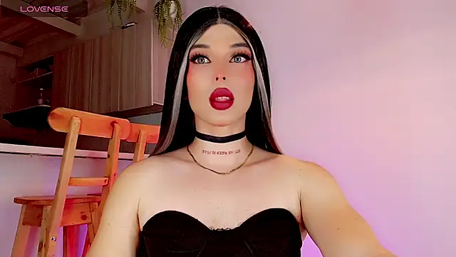 Snapshot of Marian_LV chatting on February 26, 8:39 am Marian LV online show from February 26, 8:39 am