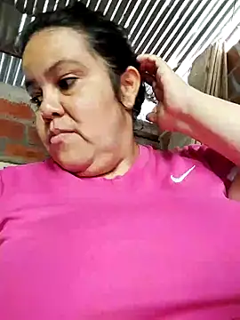 Snapshot of lunanataly chatting on November 18, 2:31 pm lunanataly online show from November 18, 2:31 pm