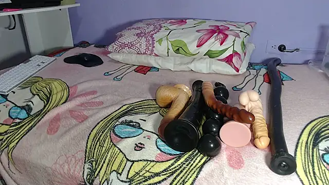 ruby07 online show from April 2, 9:21 pm