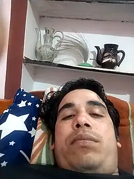 roadtucker123 online show from March 8, 6:05 pm