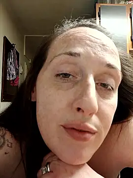 PhatAss Kummmilla online show from February 8, 8:45 am