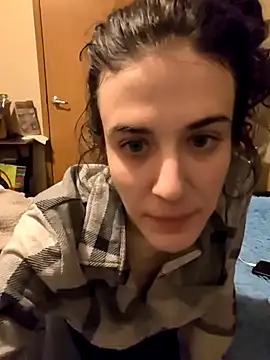 rileyyb  online show from February 9, 11:47 pm