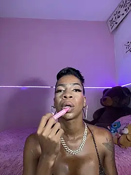Canndy88htxx online show from May 16, 2:32 am