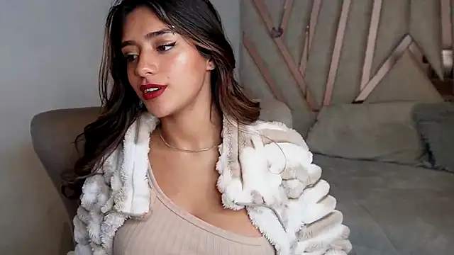 Rebecca 055 online show from April 4, 3:40 pm