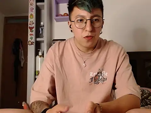 Snapshot of Sexyboy_666 chatting on November 21, 11:37 pm Sexyboy 666 online show from November 21, 11:37 pm