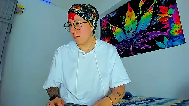 Sexyboy 666 online show from January 9, 6:42 am