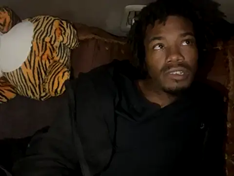 SlimeCrownzOut5 online show from November 28, 11:38 pm