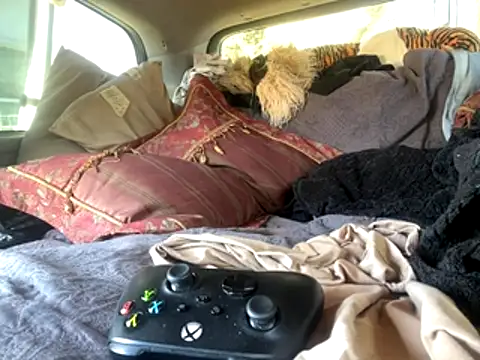 SlimeCrownzOut5 online show from October 30, 3:09 pm