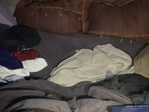 SlimeCrownzOut5 online show from March 8, 2:04 am