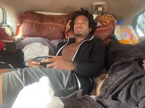 SlimeCrownzOut5 online show from February 3, 6:57 pm