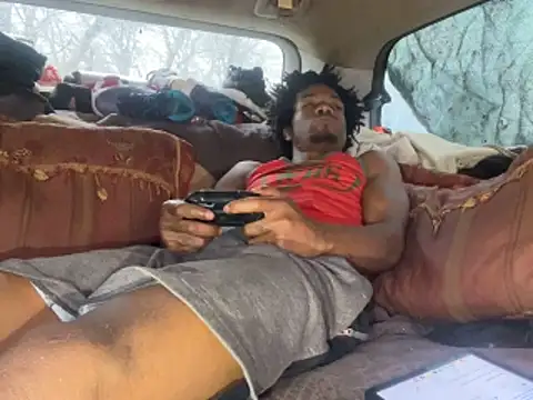 SlimeCrownzOut5 online show from February 14, 5:46 pm