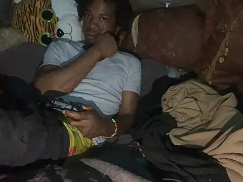 SlimeCrownzOut5 online show from November 13, 5:11 am