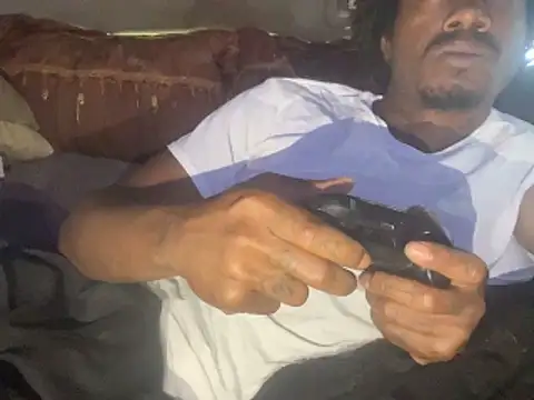 SlimeCrownzOut5 online show from March 18, 5:58 pm