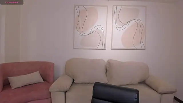Snapshot of AnaisNin chatting on July 2, 10:54 am AnaisNin online show from July 2, 10:54 am