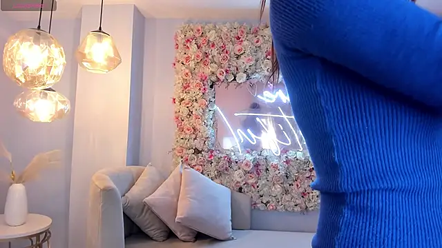 AnaisNin online show from February 19, 11:07 am