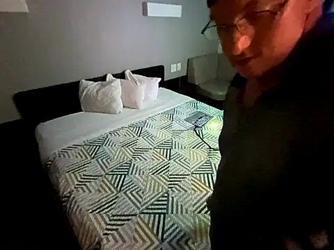 KrixKross online show from January 7, 12:59 am