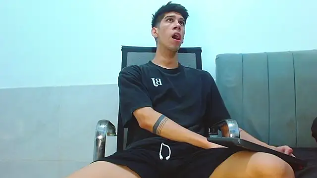 jhony-sex online show from July 15, 7:15 am
