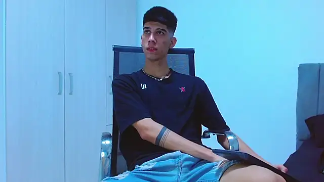 jhony-sex online show from November 8, 12:20 pm