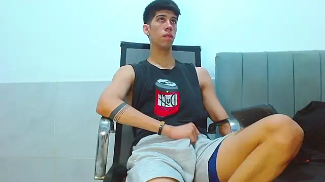 jhony-sex online show from July 17, 9:34 pm