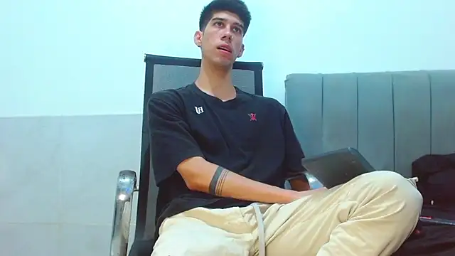 jhony-sex online show from May 31, 3:12 am