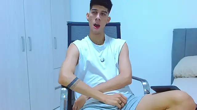 jhony-sex online show from October 16, 5:05 am