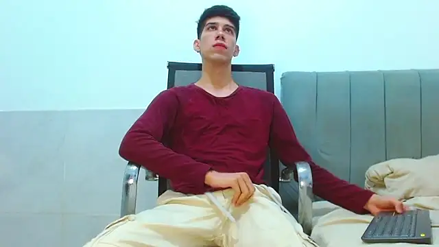 jhony-sex online show from July 2, 7:47 am