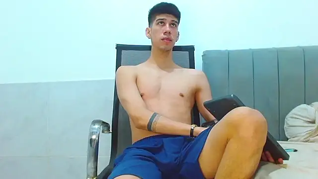 jhony-sex online show from May 14, 10:34 am