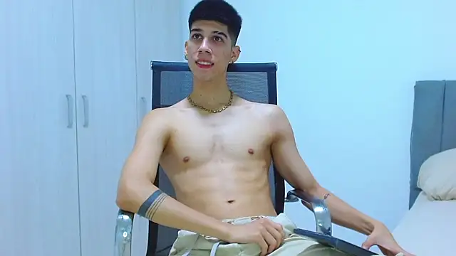 jhony-sex online show from October 3, 4:47 am