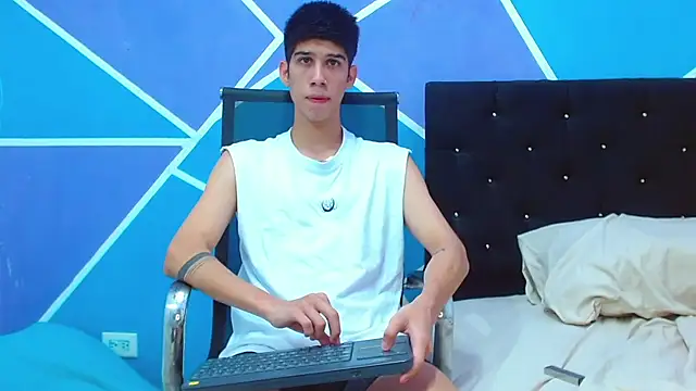 jhony-sex online show from February 27, 8:24 am