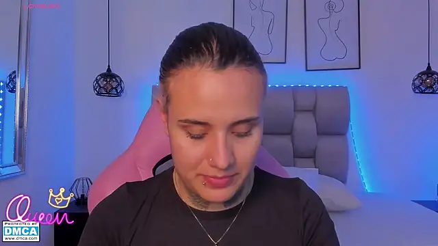 Snapshot of Susan-Sweet-7 chatting on February 19, 7:55 pm Susan-Sweet-7 online show from February 19, 7:55 pm